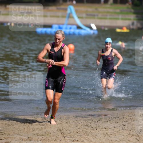 08.09.2024 - Stadtparktriathlon Michael Strokosch http://msf.ph/oto/7035186 08.09.2024 12:11:40 Schwimmen 886, 915, 930 meine-sportfotos.de
