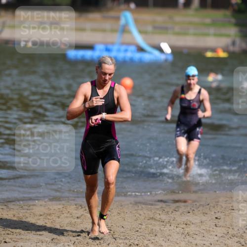 08.09.2024 - Stadtparktriathlon Michael Strokosch http://msf.ph/oto/7035191 08.09.2024 12:11:41 Schwimmen 886, 915, 930 meine-sportfotos.de