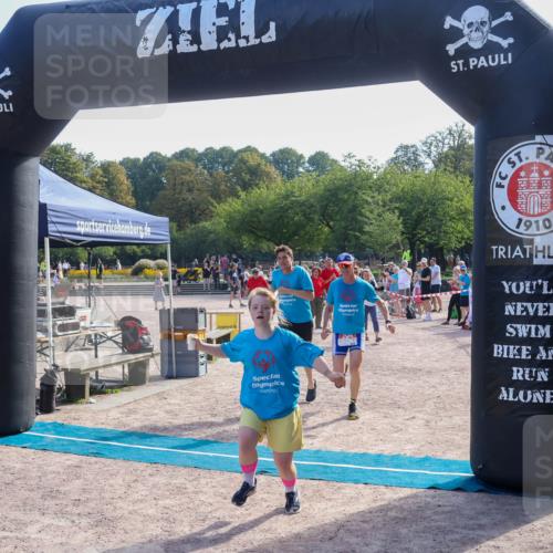 08.09.2024 - Stadtparktriathlon Luisa Fischer http://msf.ph/oto/7035192 08.09.2024 11:10:20 Ziel 204, 236 meine-sportfotos.de