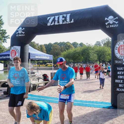 08.09.2024 - Stadtparktriathlon Luisa Fischer http://msf.ph/oto/7035206 08.09.2024 11:10:22 Ziel 204, 236 meine-sportfotos.de