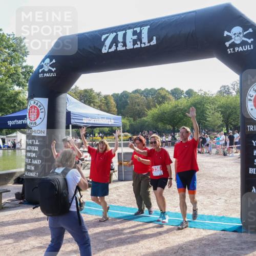 08.09.2024 - Stadtparktriathlon Luisa Fischer http://msf.ph/oto/7035218 08.09.2024 11:10:27 Ziel 204, 236 meine-sportfotos.de