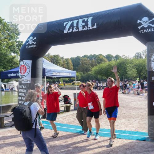 08.09.2024 - Stadtparktriathlon Luisa Fischer http://msf.ph/oto/7035220 08.09.2024 11:10:28 Ziel 204, 236 meine-sportfotos.de