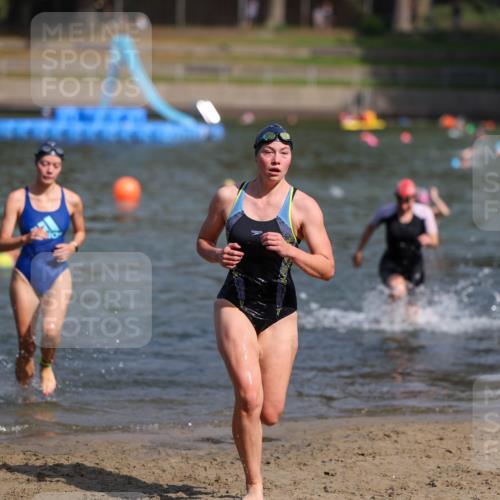 08.09.2024 - Stadtparktriathlon Michael Strokosch http://msf.ph/oto/7035235 08.09.2024 12:12:13 Schwimmen 852, 877, 880, 899 meine-sportfotos.de