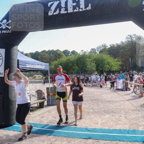 08.09.2024 - Stadtparktriathlon Luisa Fischer http://msf.ph/oto/7035236 08.09.2024 11:10:40 Ziel 225 meine-sportfotos.de