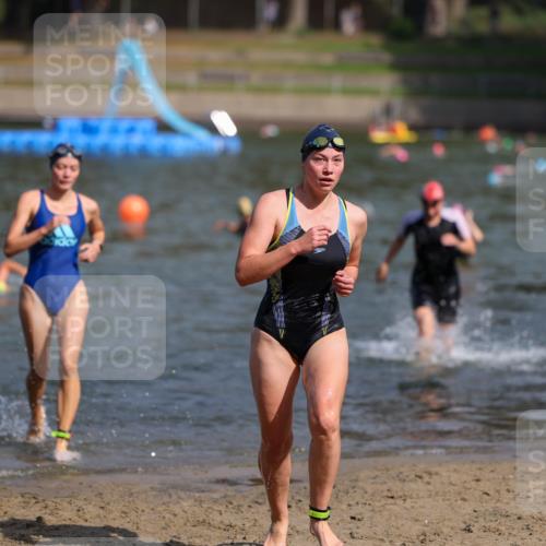 08.09.2024 - Stadtparktriathlon Michael Strokosch http://msf.ph/oto/7035237 08.09.2024 12:12:13 Schwimmen 852, 877, 880, 899 meine-sportfotos.de