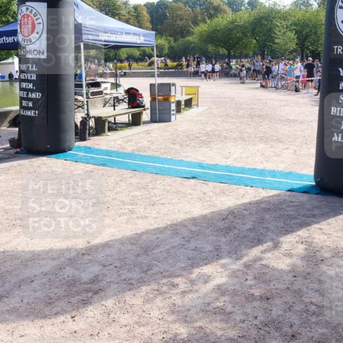 08.09.2024 - Stadtparktriathlon Luisa Fischer http://msf.ph/oto/7035251 08.09.2024 11:11:48 Ziel  meine-sportfotos.de