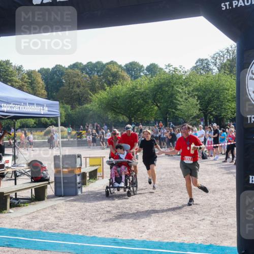 08.09.2024 - Stadtparktriathlon Luisa Fischer http://msf.ph/oto/7035268 08.09.2024 11:12:06 Ziel 231 meine-sportfotos.de