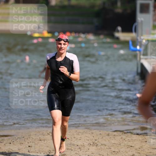 08.09.2024 - Stadtparktriathlon Michael Strokosch http://msf.ph/oto/7035269 08.09.2024 12:12:18 Schwimmen 852, 877, 880, 890 meine-sportfotos.de