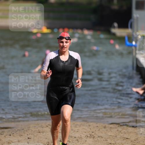 08.09.2024 - Stadtparktriathlon Michael Strokosch http://msf.ph/oto/7035272 08.09.2024 12:12:18 Schwimmen 852, 877, 880, 890 meine-sportfotos.de