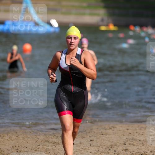 08.09.2024 - Stadtparktriathlon Michael Strokosch http://msf.ph/oto/7035294 08.09.2024 12:12:26 Schwimmen 852, 890 meine-sportfotos.de