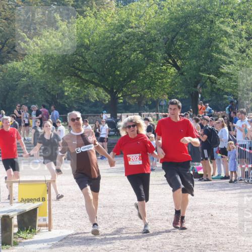 08.09.2024 - Stadtparktriathlon Luisa Fischer http://msf.ph/oto/7035299 08.09.2024 11:12:21 Ziel 191, 202 meine-sportfotos.de