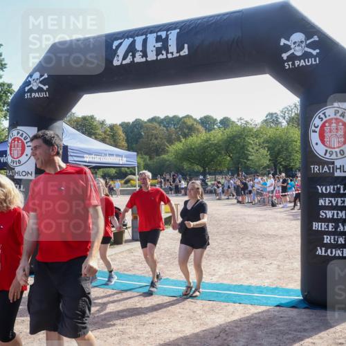 08.09.2024 - Stadtparktriathlon Luisa Fischer http://msf.ph/oto/7035331 08.09.2024 11:12:26 Ziel 191, 202 meine-sportfotos.de