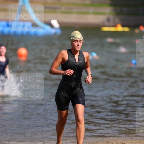 08.09.2024 - Stadtparktriathlon Michael Strokosch http://msf.ph/oto/7035336 08.09.2024 12:12:40 Schwimmen 903, 918 meine-sportfotos.de