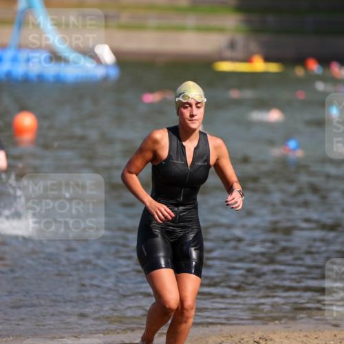 08.09.2024 - Stadtparktriathlon Michael Strokosch http://msf.ph/oto/7035338 08.09.2024 12:12:40 Schwimmen 903, 918 meine-sportfotos.de
