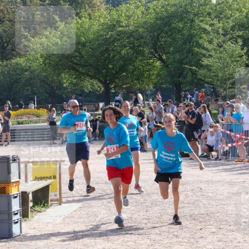 08.09.2024 - Stadtparktriathlon Luisa Fischer http://msf.ph/oto/7035340 08.09.2024 11:13:40 Ziel 243 meine-sportfotos.de