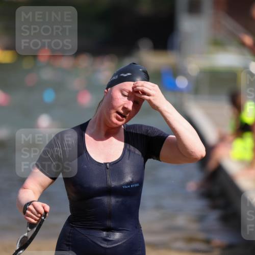08.09.2024 - Stadtparktriathlon Michael Strokosch http://msf.ph/oto/7035368 08.09.2024 12:12:48 Schwimmen 865, 918 meine-sportfotos.de