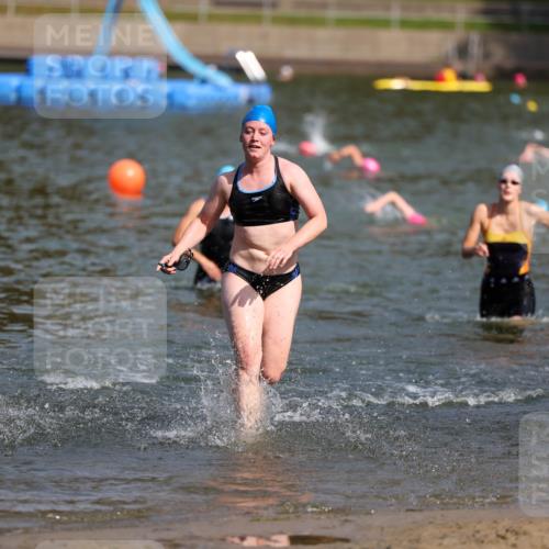 08.09.2024 - Stadtparktriathlon Michael Strokosch http://msf.ph/oto/7035377 08.09.2024 12:12:59 Schwimmen 865, 866, 887 meine-sportfotos.de