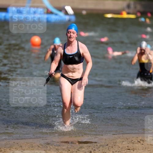 08.09.2024 - Stadtparktriathlon Michael Strokosch http://msf.ph/oto/7035385 08.09.2024 12:12:59 Schwimmen 865, 866, 887 meine-sportfotos.de