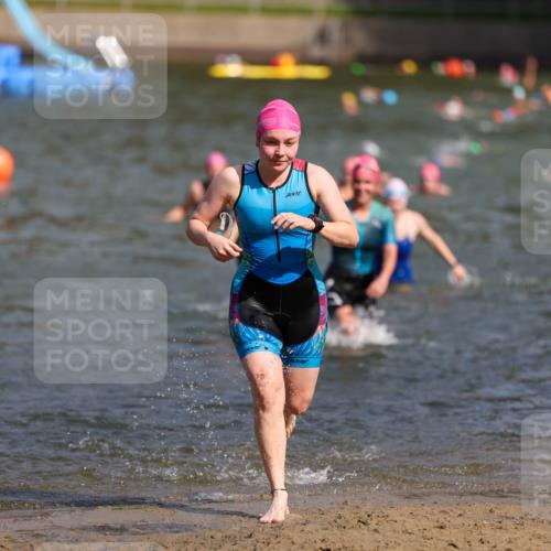 08.09.2024 - Stadtparktriathlon Michael Strokosch http://msf.ph/oto/7035458 08.09.2024 12:13:19 Schwimmen 861, 871, 908, 936 meine-sportfotos.de