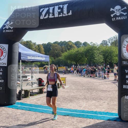 08.09.2024 - Stadtparktriathlon Luisa Fischer http://msf.ph/oto/7035524 08.09.2024 11:17:40 Ziel 292 meine-sportfotos.de