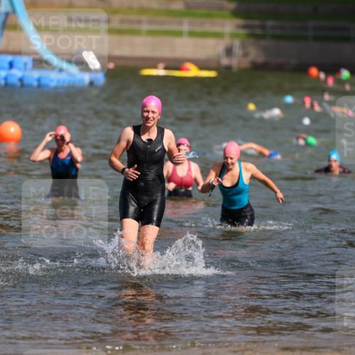 08.09.2024 - Stadtparktriathlon Michael Strokosch http://msf.ph/oto/7035533 08.09.2024 12:13:34 Schwimmen 859, 868, 876, 879 meine-sportfotos.de