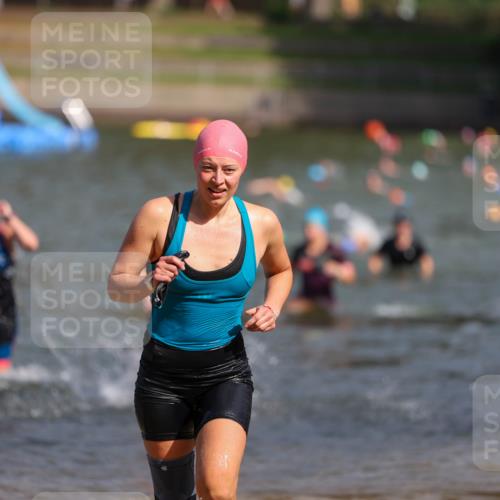 08.09.2024 - Stadtparktriathlon Michael Strokosch http://msf.ph/oto/7035566 08.09.2024 12:13:41 Schwimmen 851, 859, 868, 876, 879 meine-sportfotos.de