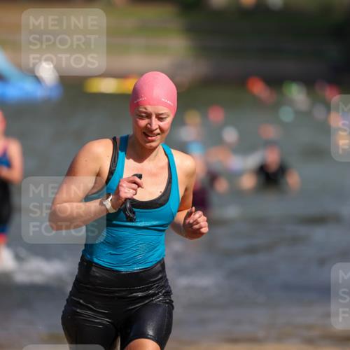 08.09.2024 - Stadtparktriathlon Michael Strokosch http://msf.ph/oto/7035573 08.09.2024 12:13:42 Schwimmen 851, 868, 876, 879 meine-sportfotos.de