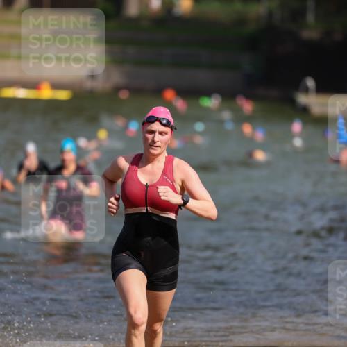 08.09.2024 - Stadtparktriathlon Michael Strokosch http://msf.ph/oto/7035582 08.09.2024 12:13:44 Schwimmen 851, 868, 876, 879 meine-sportfotos.de