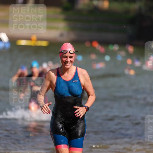 08.09.2024 - Stadtparktriathlon Michael Strokosch http://msf.ph/oto/7035595 08.09.2024 12:13:46 Schwimmen 851, 868, 879, 892 meine-sportfotos.de