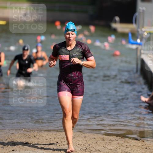 08.09.2024 - Stadtparktriathlon Michael Strokosch http://msf.ph/oto/7035611 08.09.2024 12:13:51 Schwimmen 851, 863, 892, 941 meine-sportfotos.de