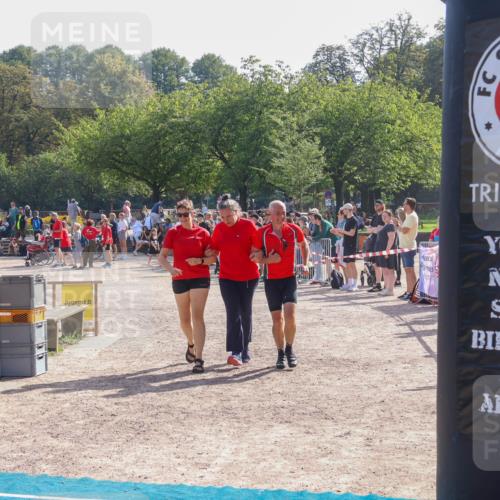 08.09.2024 - Stadtparktriathlon Luisa Fischer http://msf.ph/oto/7035612 08.09.2024 11:19:23 Ziel 229, 230, 275 meine-sportfotos.de