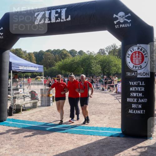 08.09.2024 - Stadtparktriathlon Luisa Fischer http://msf.ph/oto/7035628 08.09.2024 11:19:26 Ziel 230, 275 meine-sportfotos.de