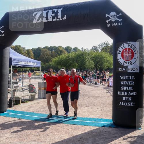 08.09.2024 - Stadtparktriathlon Luisa Fischer http://msf.ph/oto/7035630 08.09.2024 11:19:26 Ziel 230, 275 meine-sportfotos.de