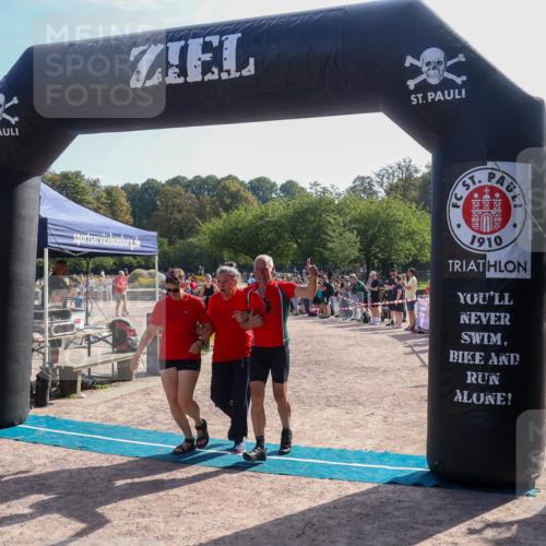 08.09.2024 - Stadtparktriathlon Luisa Fischer http://msf.ph/oto/7035632 08.09.2024 11:19:26 Ziel 230, 275 meine-sportfotos.de