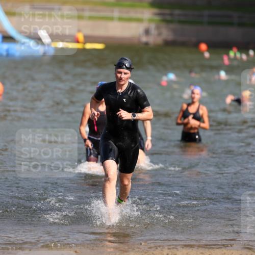 08.09.2024 - Stadtparktriathlon Michael Strokosch http://msf.ph/oto/7035633 08.09.2024 12:13:55 Schwimmen 863, 892, 941 meine-sportfotos.de