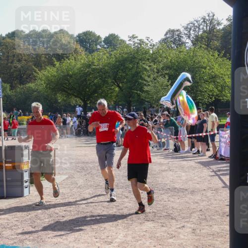 08.09.2024 - Stadtparktriathlon Luisa Fischer http://msf.ph/oto/7035652 08.09.2024 11:19:35 Ziel 201, 275 meine-sportfotos.de