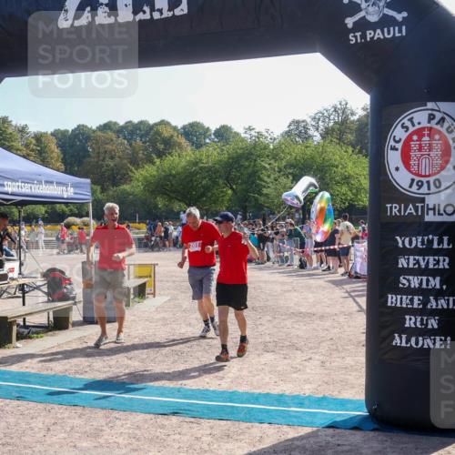 08.09.2024 - Stadtparktriathlon Luisa Fischer http://msf.ph/oto/7035656 08.09.2024 11:19:35 Ziel 201, 275 meine-sportfotos.de