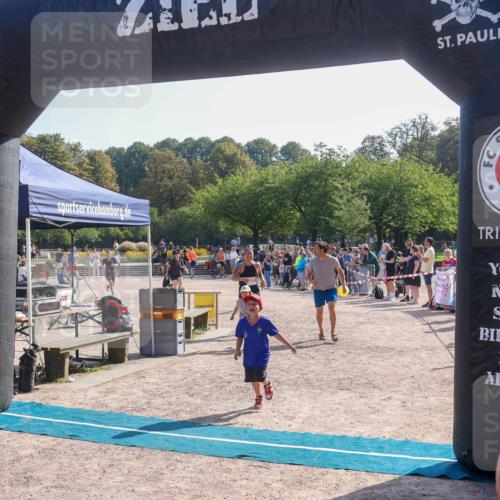 08.09.2024 - Stadtparktriathlon Luisa Fischer http://msf.ph/oto/7035699 08.09.2024 11:20:03 Ziel 223, 288 meine-sportfotos.de