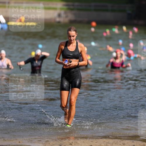 08.09.2024 - Stadtparktriathlon Michael Strokosch http://msf.ph/oto/7035700 08.09.2024 12:14:06 Schwimmen 862, 912, 932 meine-sportfotos.de