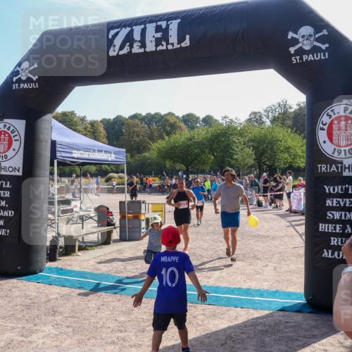 08.09.2024 - Stadtparktriathlon Luisa Fischer http://msf.ph/oto/7035710 08.09.2024 11:20:05 Ziel 223, 288 meine-sportfotos.de