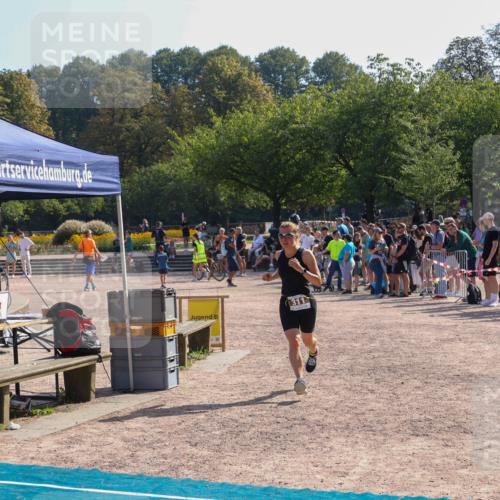 08.09.2024 - Stadtparktriathlon Luisa Fischer http://msf.ph/oto/7035746 08.09.2024 11:21:26 Ziel 311 meine-sportfotos.de
