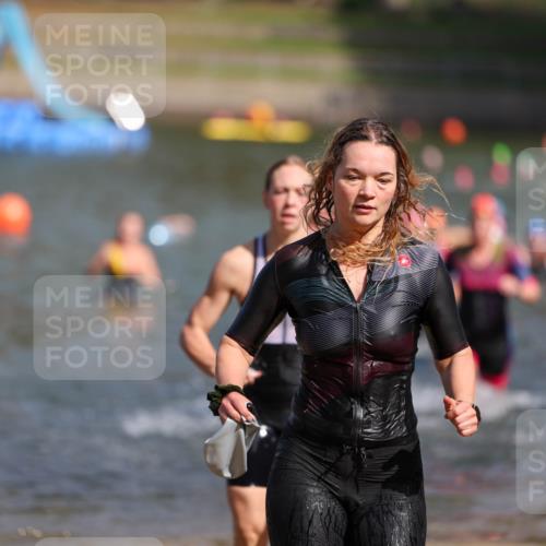 08.09.2024 - Stadtparktriathlon Michael Strokosch http://msf.ph/oto/7035749 08.09.2024 12:14:20 Schwimmen 853, 857, 881, 884, 912, 925, 926, 940 meine-sportfotos.de