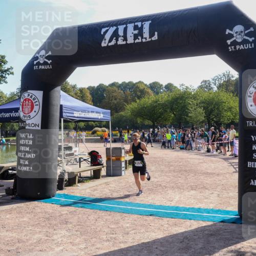 08.09.2024 - Stadtparktriathlon Luisa Fischer http://msf.ph/oto/7035752 08.09.2024 11:21:27 Ziel 311 meine-sportfotos.de