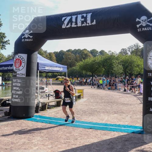 08.09.2024 - Stadtparktriathlon Luisa Fischer http://msf.ph/oto/7035755 08.09.2024 11:21:27 Ziel 311 meine-sportfotos.de