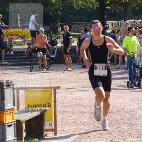 08.09.2024 - Stadtparktriathlon Luisa Fischer http://msf.ph/oto/7035758 08.09.2024 11:21:52 Ziel 361 meine-sportfotos.de