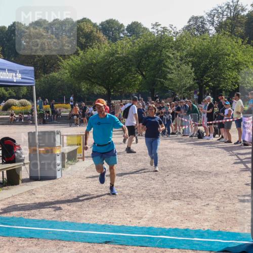 08.09.2024 - Stadtparktriathlon Luisa Fischer http://msf.ph/oto/7035794 08.09.2024 11:22:07 Ziel 254 meine-sportfotos.de
