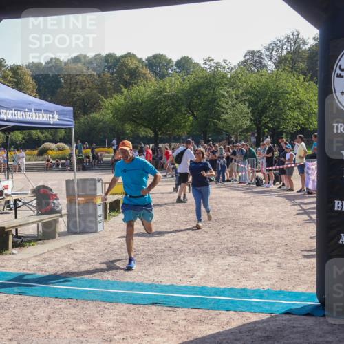08.09.2024 - Stadtparktriathlon Luisa Fischer http://msf.ph/oto/7035797 08.09.2024 11:22:08 Ziel 254 meine-sportfotos.de
