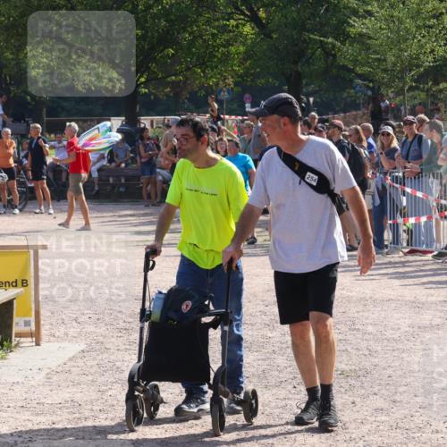08.09.2024 - Stadtparktriathlon Luisa Fischer http://msf.ph/oto/7035813 08.09.2024 11:22:14 Ziel 254 meine-sportfotos.de