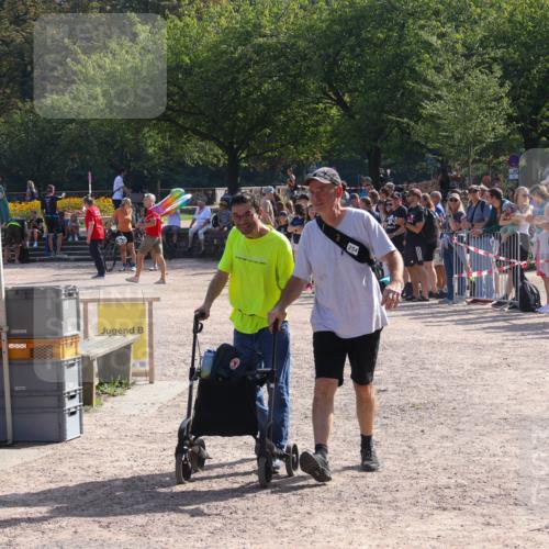 08.09.2024 - Stadtparktriathlon Luisa Fischer http://msf.ph/oto/7035817 08.09.2024 11:22:15 Ziel 254 meine-sportfotos.de