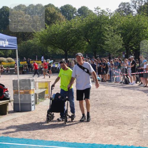 08.09.2024 - Stadtparktriathlon Luisa Fischer http://msf.ph/oto/7035819 08.09.2024 11:22:15 Ziel 254 meine-sportfotos.de